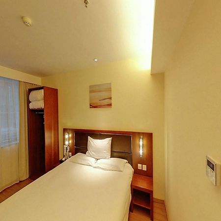 Ji Hotel Шанхай Экстерьер фото